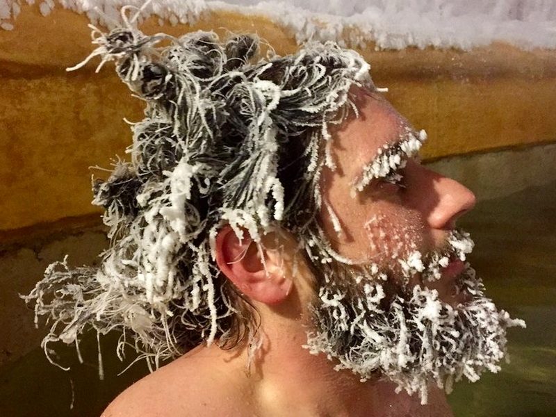 В Канаде проходит ежегодный Международный конкурс по заморозке волос