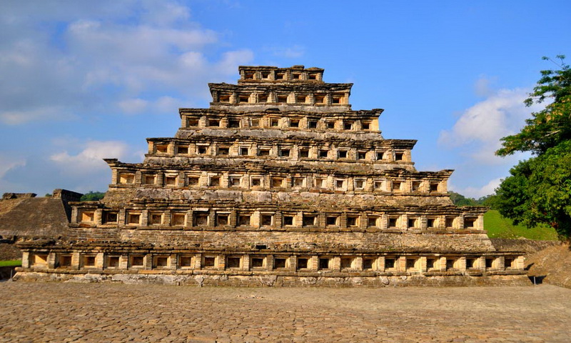 Пирамида Ниш в затерянном городе Мексики