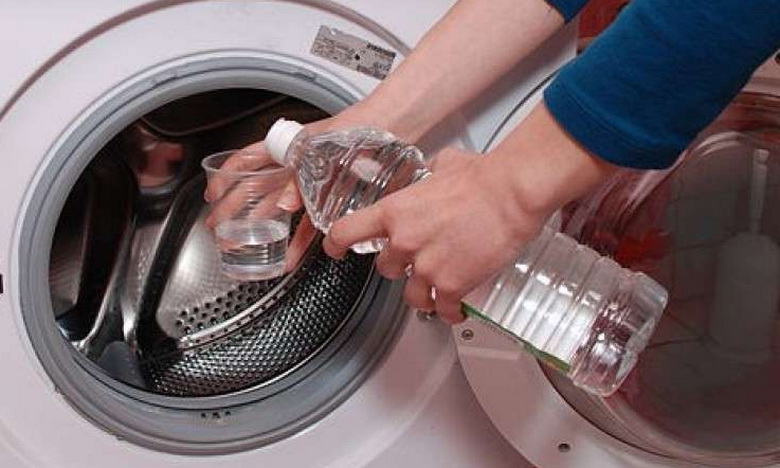 Способ очистки стиральной машины от накипи и затхлого запаха