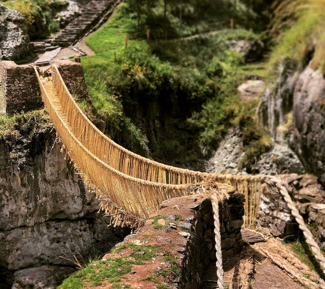 Кесвачака — 500-летний подвесной мост инков