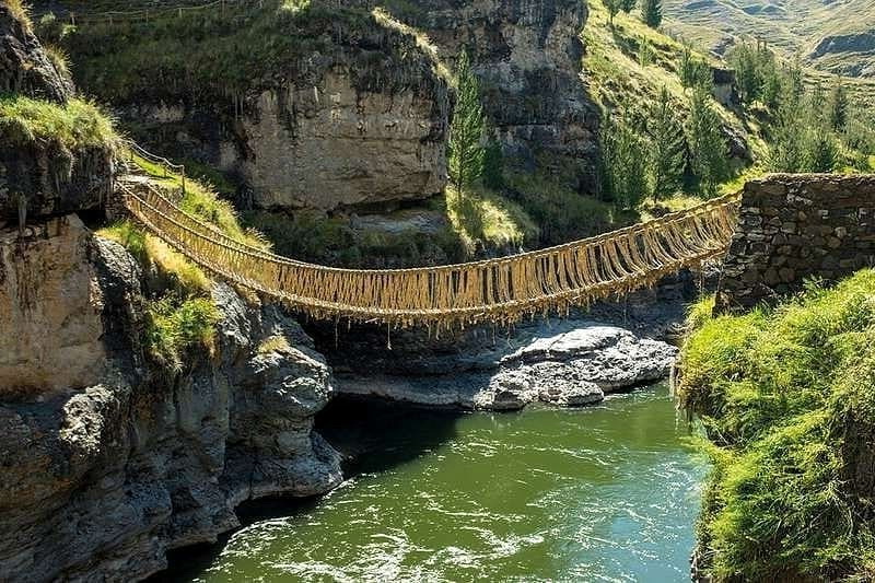 Кесвачака — 500-летний подвесной мост инков