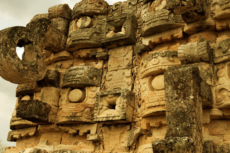 Чаак — хранитель подземного мира майя