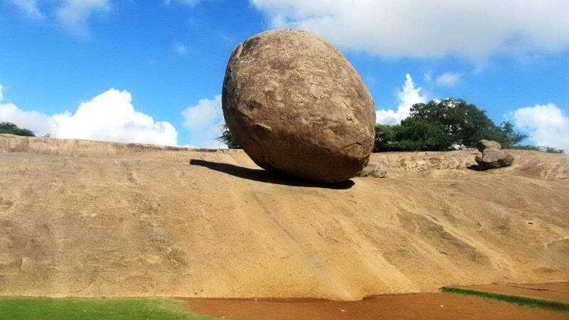Масляный шар Кришны — загадка древней скалы