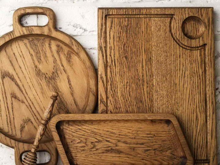 Как удалить запах с деревянной разделочной доски: правила ухода