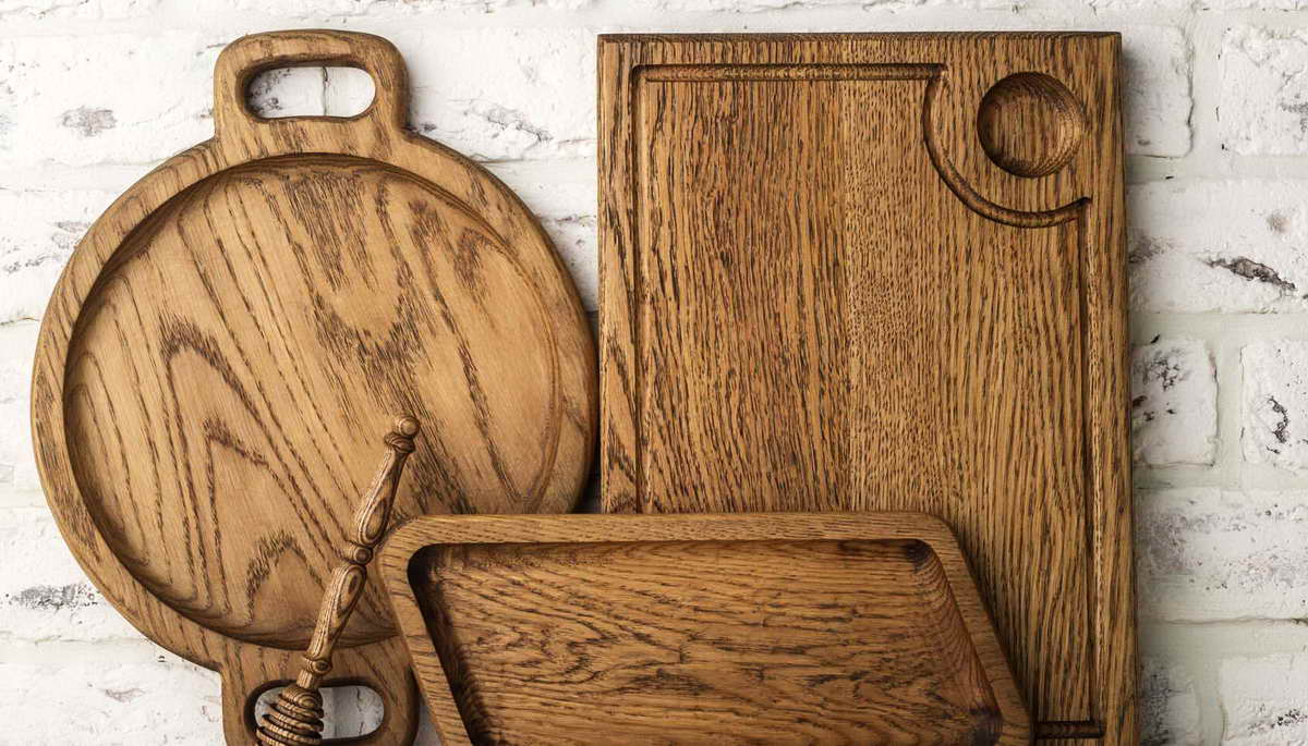 Как удалить запах с деревянной разделочной доски: правила ухода