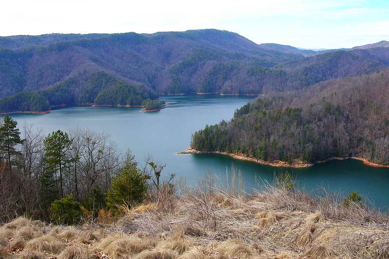 Водохранилище Jocassee в Южной Каролине